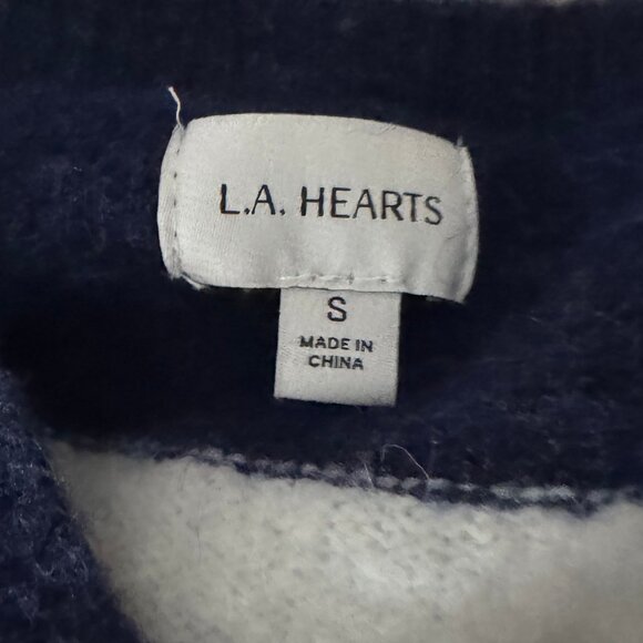 L.A Hearts stripe sweater - Picture 2 of 2